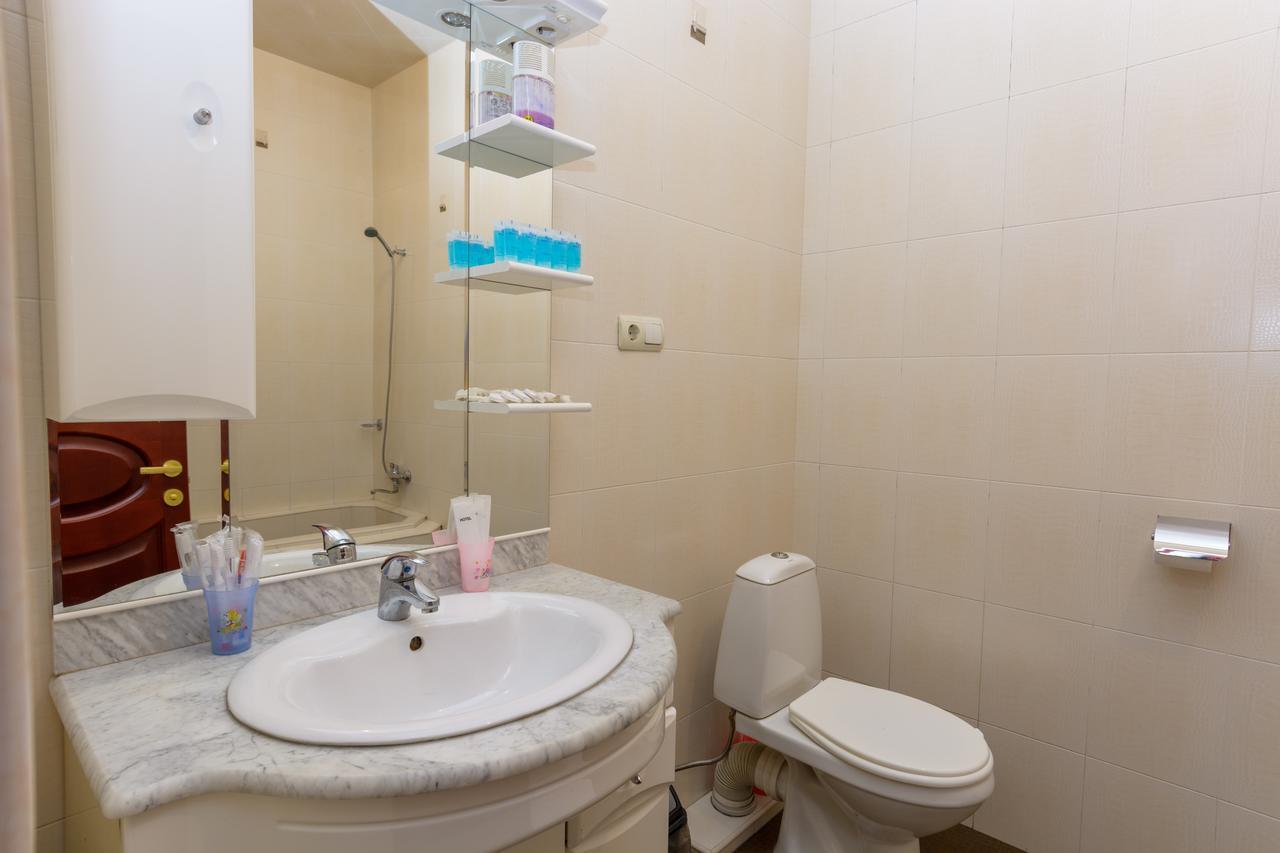 טביליסי Silk Road Hotel מראה חיצוני תמונה